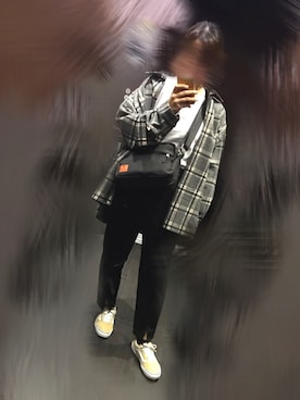「Tiny（タイニー）のアイテム」を使った、meさん（レディース・162cm）の秋コーディネート