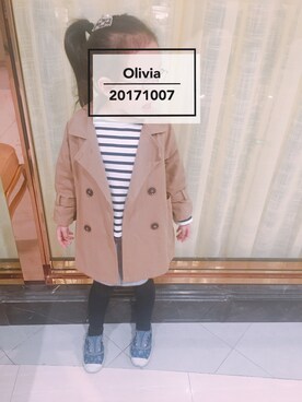 「petit main（プティマイン）の後ろ裾フリルモチーフ長袖ボーダーTシャツ（Tシャツ/カットソー、ブルー系）」を使った、oliviaさん（キッズ・120cm）の秋コーディネート