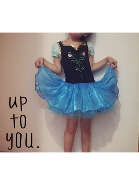 「Disney（ディズニー）のアイテム（ワンピース/ドレス、ブルー系）」を使った、oliviaさん（キッズ・120cm）の夏コーディネート