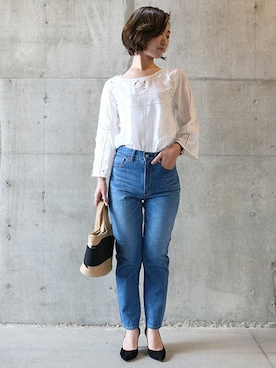 「テーパードデニム」｜JAPAN BLUEさん（レディース・163cm）の春コーディネート