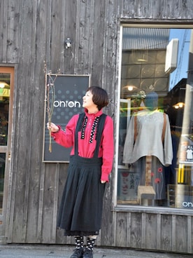 「onionakitaのアイテム（Shirts、ピンク系）」を使った、onion Akitaさん（レディース）の冬コーディネート