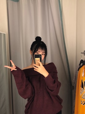 「H&M（エイチ・アンド・エム）のアイテム（ニット/セーター、ブラウン系）」を使った、八爪球さん（レディース）の冬コーディネート