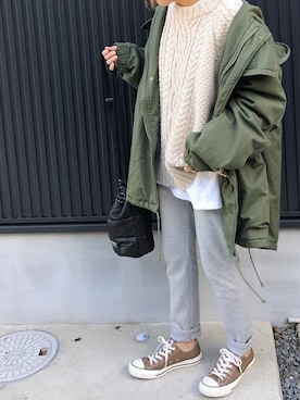 「白ニット」｜「アイテム（モッズコート）」を使った、M𓅜さん（レディース・161cm）の冬コーディネート