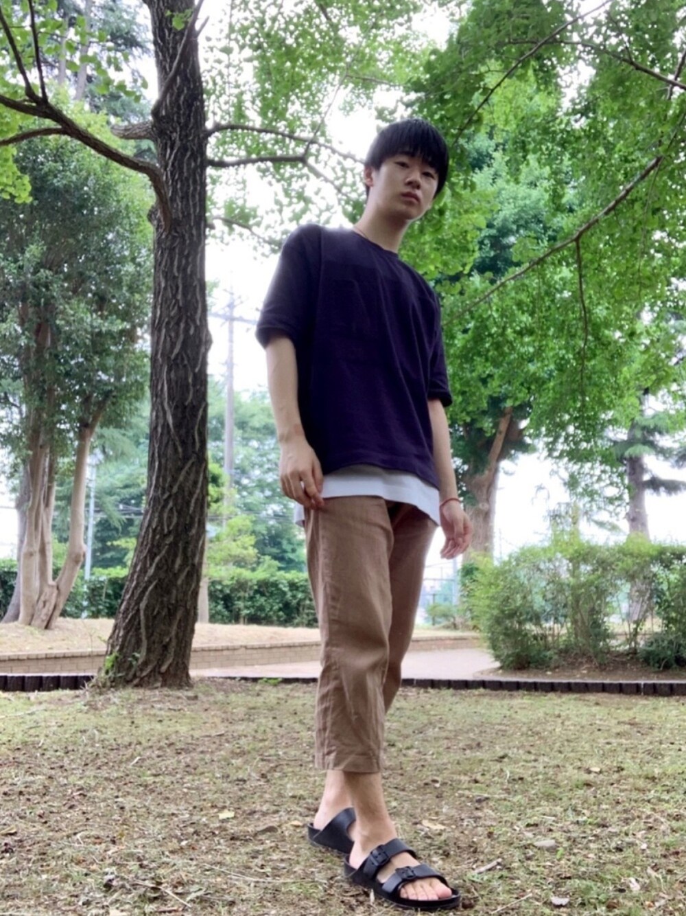 「夏コーデ、おしゃれさんと繋がりたい、ゆるコーデ、今日のコーデ、キレイめ、ラフ、夏だ！Tシャツ着よう！」｜「SEVENDAYS=SUNDAYのアイテム（Tシャツ/カットソー、ブルー系）」を使った、takumi 타쿠미さん（メンズ・160cm）の夏コーディネートの1枚目の写真
