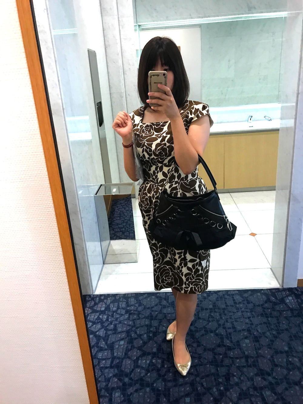 「MOGAのアイテム（ワンピース、ブラウン系）」を使った、オシャレになりたい人さん（レディース・156cm）の夏コーディネートの1枚目の写真