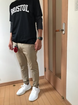 「アイテム（コインケース、レッド系）」を使った、sakotsutoさん（メンズ・168cm）の秋コーディネート