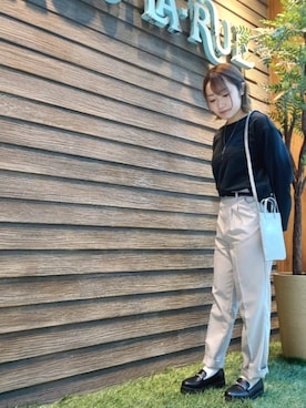 「DRESKIP（ドレスキップ）のアイテム（アクセサリー）」を使った、じゅんなさん（レディース・156cm）の春コーディネート