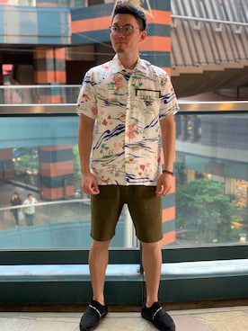 「オリーブ」｜「アイテム（スリッポン）」を使った、jojiavirexさん（メンズ・173cm）の夏コーディネート
