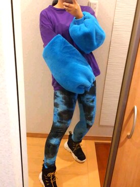 「WC（ダブル シー）のアイテム（スウェット）」を使った、RURUMIさん（レディース・155cm）の秋コーディネート