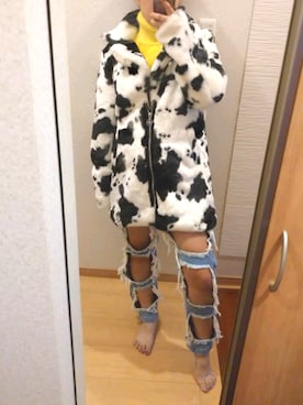 「差し色(黄色)」｜「アイテム（その他アウター）」を使った、RURUMIさん（レディース・155cm）の秋コーディネート