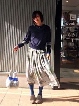 「静岡」｜「アイテム（その他）」を使った、アッコさん（レディース・162cm）の秋コーディネート