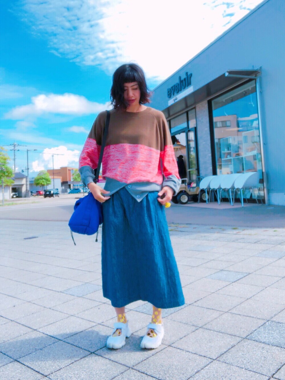 「エボルイール、evoluir、静岡、金沢、秋のコーデ、オトナカジュアル、秋服、ニット」｜「mercibeaucoup,のアイテム（ニット/セーター、ブラウン系）」を使った、アッコさん（レディース・162cm）の秋コーディネートの1枚目の写真