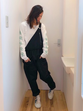 「静岡」｜「アイテム（オールインワン・サロペット）」を使った、アッコさん（レディース・162cm）の春コーディネート