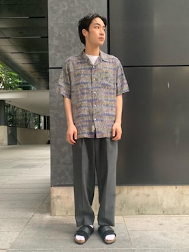「EN ROUTE（アンルート）のアイテム（その他パンツ）」を使った、植田拓真さん（メンズ・174cm）の夏コーディネート