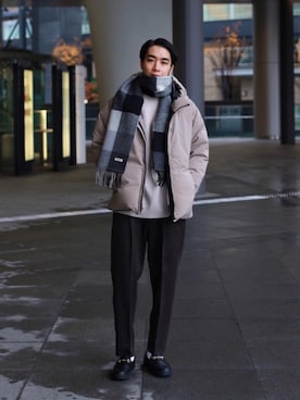 「RECOMMEND  ITEM STYLING」｜「アイテム（スリッポン）」を使った、植田拓真さん（メンズ・174cm）の冬コーディネート
