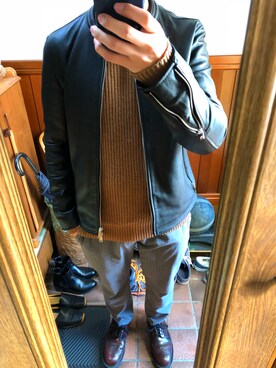 「SOLOVAIR（ソロヴェアー）のアイテム（ドレスシューズ）」を使った、とみーおじさんさん（メンズ・164cm）の冬コーディネート