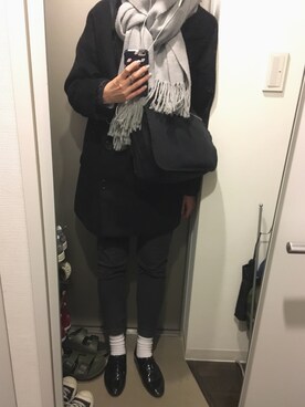 「MONKI（モンキ）のアイテム（マフラー）」を使った、mㅁさん（レディース・168cm）の冬コーディネート