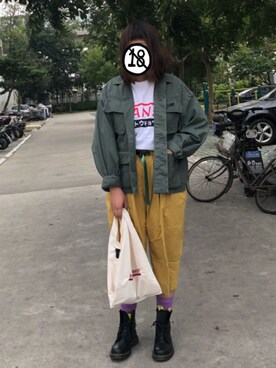 「TYAKASHAのアイテム（パンツ）」を使った、Luciferさん（レディース・168cm）の秋コーディネート