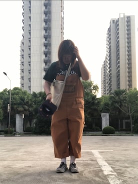 「CHUMS（チャムス）のアイテム（サロペット/オーバーオール）」を使った、Luciferさん（レディース・168cm）の夏コーディネート