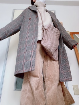 「GU（ジーユー）のアイテム（その他パンツ、ブラウン系）」を使った、あぽーにゃさん（レディース・155cm）の冬コーディネート