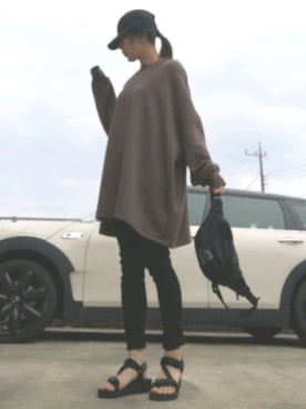 「rps（アールピーエス）のアイテム（スウェット）」を使った、RIyO.さん（レディース・157cm）の春コーディネート