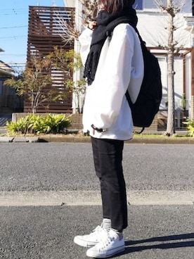 「ボーダーソックス」｜「アイテム（スウェット）」を使った、RIyO.さん（レディース・157cm）の冬コーディネート