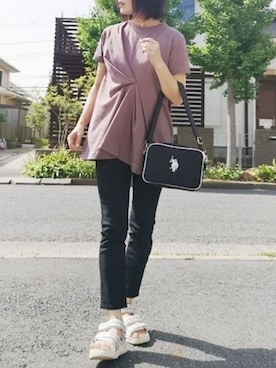 「OUV（オーブ）のアイテム」を使った、RIyO.さん（レディース・157cm）の春コーディネート