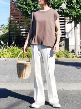 「LOWRYS FARM（ローリーズファーム）のウッドバングル　880326（バングル/リストバンド）」を使った、RIyO.さん（レディース・157cm）の夏コーディネート