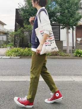 「DHOLIC STYLE（ディーホリックスタイル）のアイテム（ベスト）」を使った、RIyO.さん（レディース・157cm）の秋コーディネート