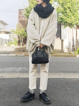 「ボーダーソックス」｜「アイテム（スウェット）」を使った、RIyO.さん（レディース・157cm）の秋コーディネート