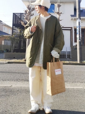 「ジャーマントレーナー」｜「アイテム（ノーカラージャケット）」を使った、RIyO.さん（レディース・159cm）の冬コーディネート