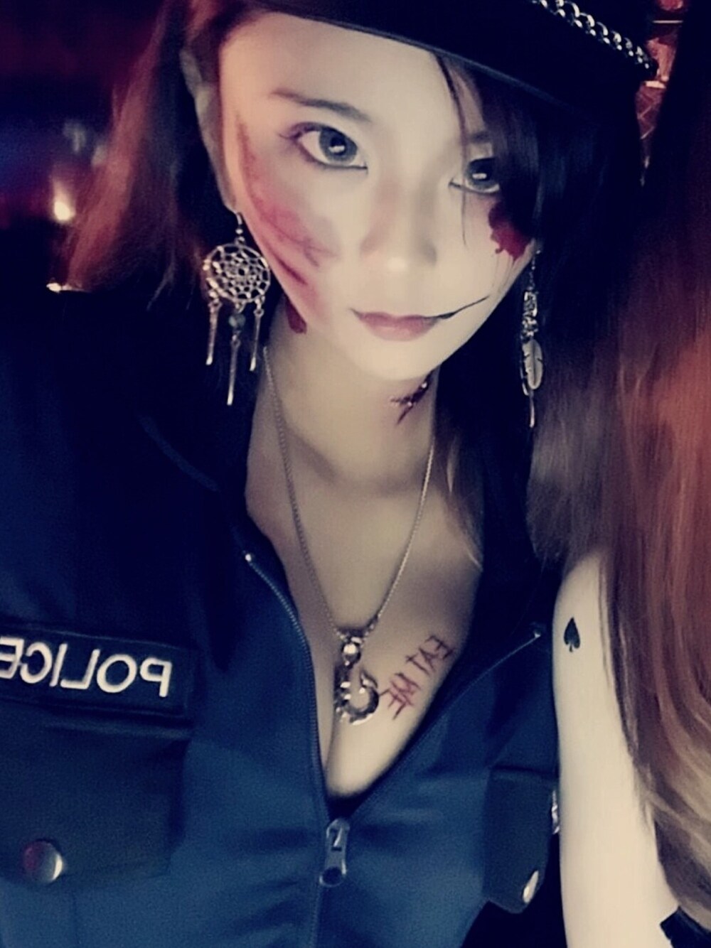 「ハロウィン、ハロウィンコーデ、ハロウィン 仮装、ハロウィンメイク、ゾンビ、ゾンビメイク、ボディペイント」｜「メルカリのアイテム（コスチューム/パーティーグッズ、ブルー系）」を使った、MiIさん（レディース・152cm）の秋コーディネートの1枚目の写真