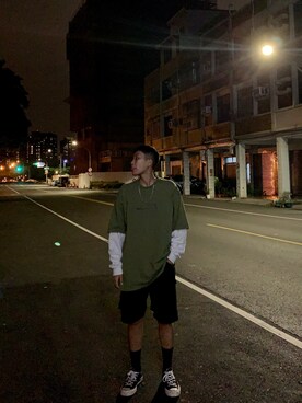 「Paragraph（パラグラフ）のアイテム（Tシャツ/カットソー、グリーン系）」を使った、Lanxさん（レディース・167cm）の春コーディネート
