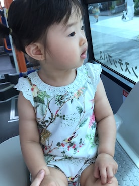 「アイテム（ロンパース、グリーン系）」を使った、umamaさん（キッズ・70cm）の夏コーディネート