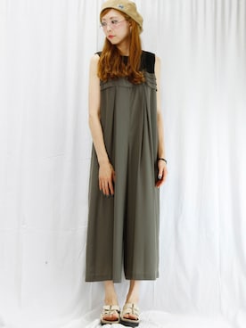 「troisのアイテム（つなぎ/オールインワン）」を使った、Sachiko Moriutiさん（レディース・168cm）の夏コーディネート