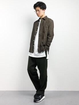 「JUNRED（ジュンレッド）の【ゆったり暖かい】ウォームクロスワイドテーパードパンツ（その他パンツ）」を使った、武井一輝さん（メンズ・173cm）の冬コーディネート