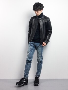 「shama（シャマ）のアイテム」を使った、武井一輝さん（メンズ・173cm）の冬コーディネート