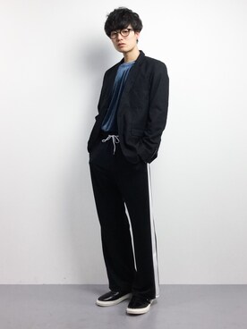 「STUDIOUS（ステュディオス）のアイテム（スウェット）」を使った、武井一輝さん（メンズ・173cm）の冬コーディネート