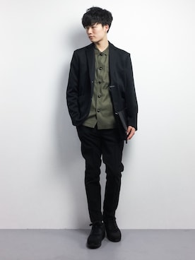 「RAGEBLUE（レイジブルー）のアイテム（クラッチバッグ）」を使った、武井一輝さん（メンズ・173cm）の冬コーディネート