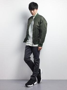 「417 EDIFICE（フォーワンセブンエディフィス）のアイテム（MA-1）」を使った、武井一輝さん（メンズ・173cm）の冬コーディネート