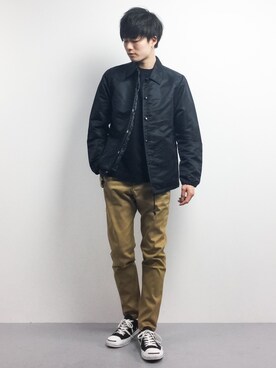 「STUDIOUS（ステュディオス）のアイテム（チノパンツ）」を使った、武井一輝さん（メンズ・173cm）の冬コーディネート