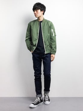 「417 EDIFICE（フォーワンセブンエディフィス）のアイテム（MA-1）」を使った、武井一輝さん（メンズ・173cm）の春コーディネート
