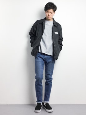 「VANS（バンズ）のアイテム（ジャケット/アウター）」を使った、武井一輝さん（メンズ・173cm）の春コーディネート