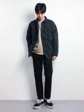 「Levi's（リーバイス）のアイテム（その他アウター）」を使った、武井一輝さん（メンズ・173cm）の春コーディネート