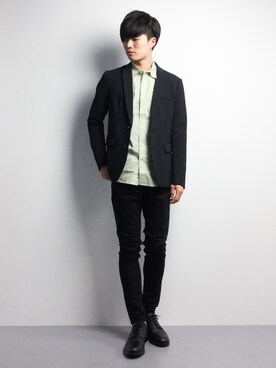 「MONKEY TIME（モンキータイム）のアイテム（デニムパンツ）」を使った、武井一輝さん（メンズ・173cm）の春コーディネート