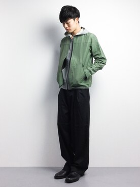 「improves（インプローブス）のアイテム（パーカー）」を使った、武井一輝さん（メンズ・173cm）の春コーディネート