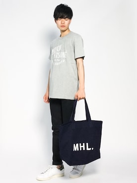 「メゾン キツネ(MAISON KITSUNE)」｜「アイテム（トートバッグ）」を使った、武井一輝さん（メンズ・173cm）の夏コーディネート