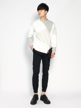 「STUDIOUS（ステュディオス）のアイテム（スウェット）」を使った、武井一輝さん（メンズ・173cm）の夏コーディネート