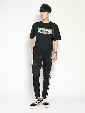 「CASPER JOHN AIVER（キャスパージョンアイバー）のアイテム（パンツ）」を使った、武井一輝さん（メンズ・173cm）の夏コーディネート