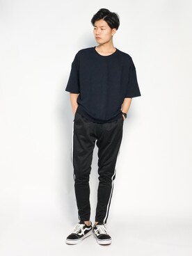「CASPER JOHN AIVER（キャスパージョンアイバー）のアイテム（パンツ）」を使った、武井一輝さん（メンズ・173cm）の夏コーディネート